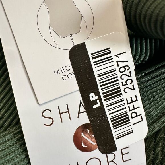 Neat Shade & Shore Women’s Green One Piece Swimsuit Ring Detail Plunge Front - S - Picture 7 of 9